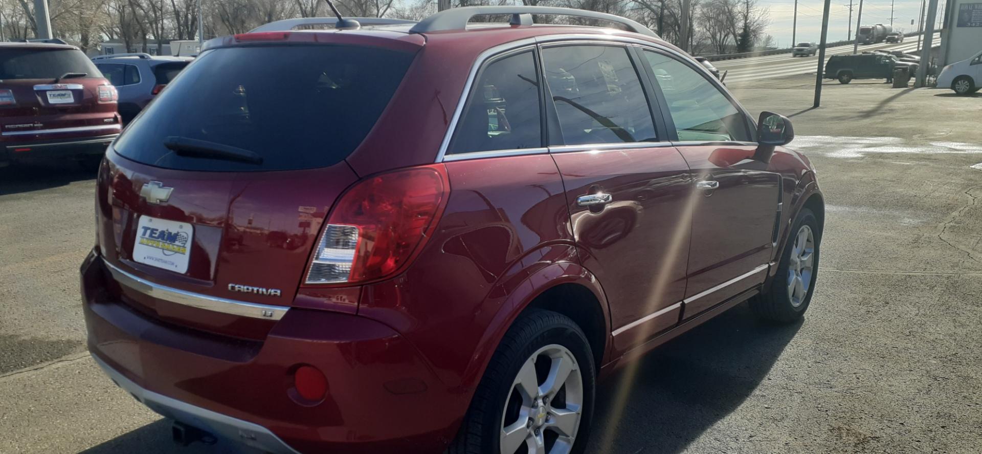 2014 Chevrolet Captiva Sport 1LT FWD (3GNAL3EK3ES) with an 2.4L L4 DOHC 16V FFV engine, 6-Speed Automatic transmission, located at 2015 Cambell Street, Rapid City, SD, 57701, (605) 342-8326, 44.066433, -103.191772 - CARFAX AVAILABLE - Photo#3